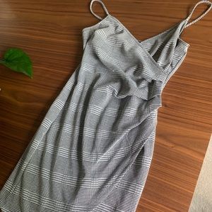 LOVE VINTAGE SMALL/MEDIUM STRETCHY DRESS